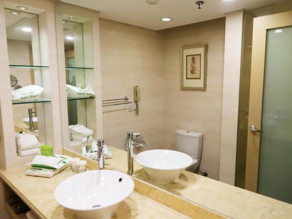 Qingdao Parkview Holiday Hotel : photo 3 de la chambre chambre lits jumeaux deluxe