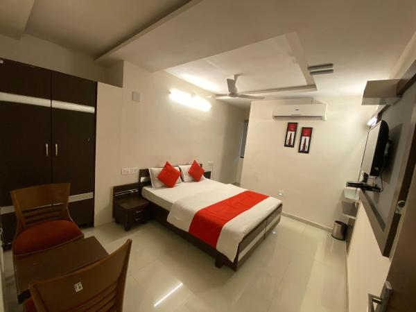 Hotel Riverfront : photo 7 de la chambre chambre double deluxe avec baignoire