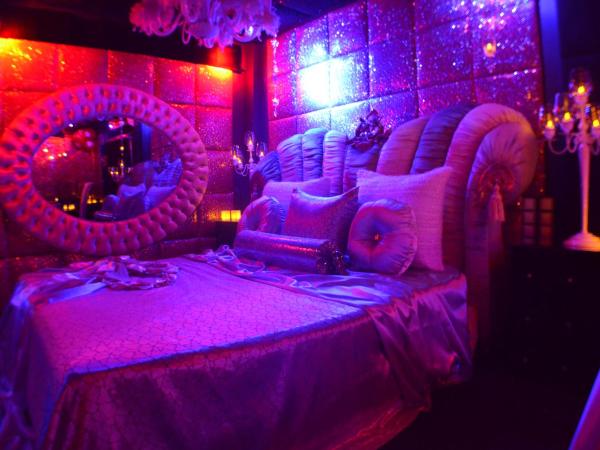 Xcite Hotel Salem : photo 3 de la chambre suite lit king-size