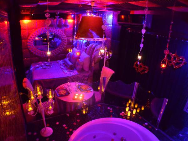 Xcite Hotel Salem : photo 4 de la chambre suite lit king-size