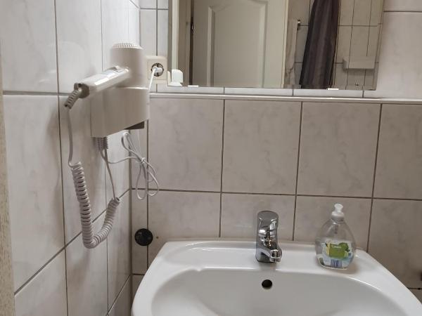 CityPark Aparthotel : photo 8 de la chambre chambre quadruple confort