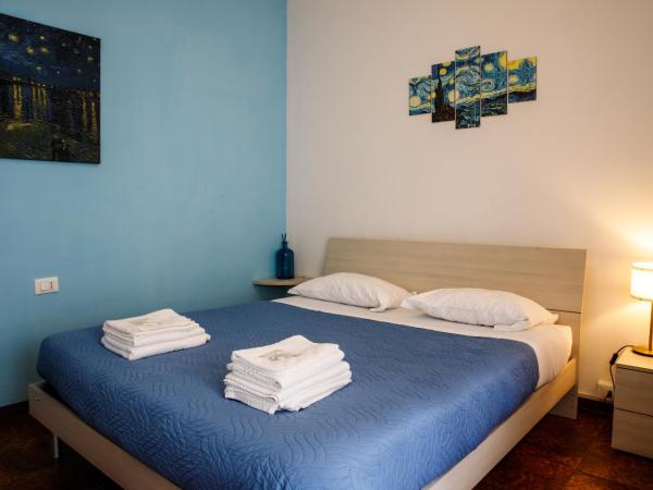 Etruria Airport : photo 1 de la chambre chambre double avec salle de bains privative