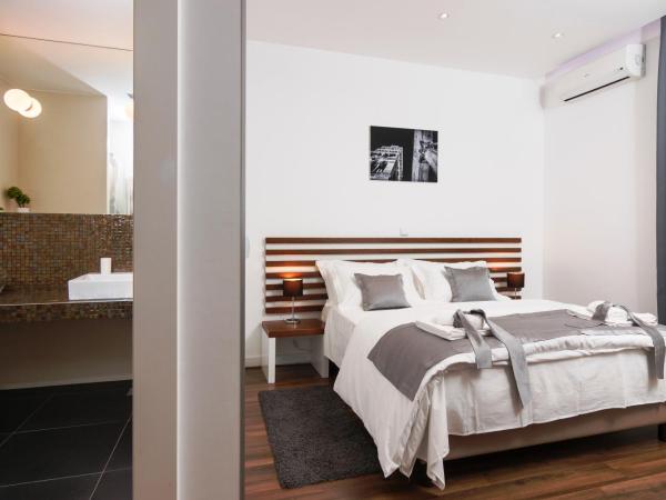 Prima Luxury Rooms : photo 6 de la chambre chambre lit king-size