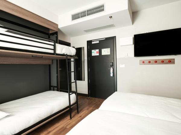 Generator Madrid : photo 4 de la chambre chambre familiale (4 personnes)