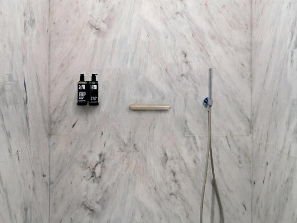 One Shot Aliados Goldsmith 12 : photo 10 de la chambre chambre double ou lits jumeaux avec terrasse