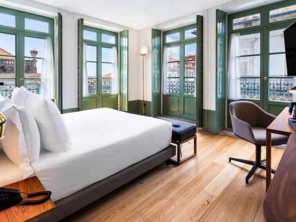 One Shot Aliados Goldsmith 12 : photo 1 de la chambre chambre double avec balcon