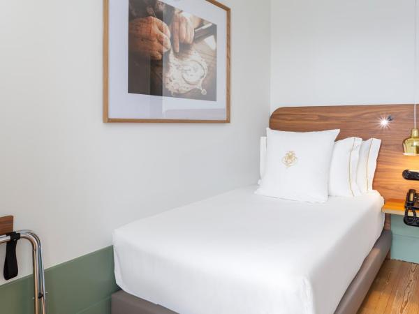 One Shot Aliados Goldsmith 12 : photo 3 de la chambre chambre simple standard