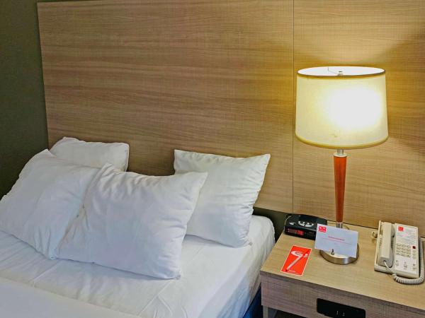 Econo Lodge Airport Quebec : photo 8 de la chambre chambre avec 2 lits doubles - 2e Étage