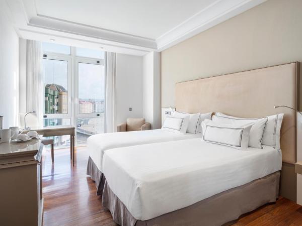 Melia Maria Pita : photo 3 de la chambre chambre deluxe - vue sur mer et promenade