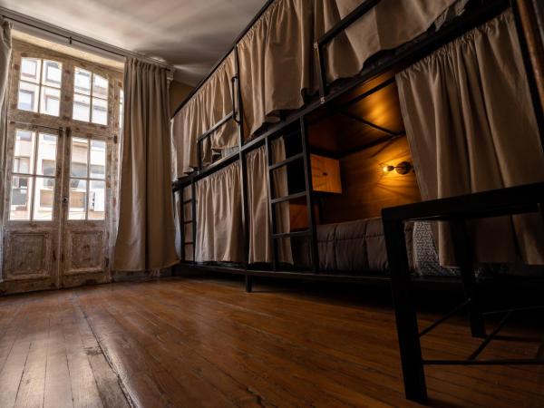 Che Juan Hostel BA : photo 8 de la chambre lit dans dortoir pour femmes de 6 lits
