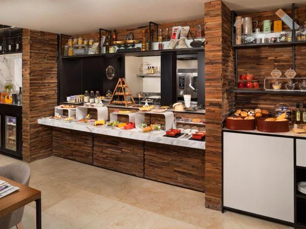 Melia Madrid Princesa : photo 10 de la chambre grande chambre double premium the level