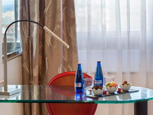 Melia Madrid Princesa : photo 7 de la chambre grande chambre double premium the level