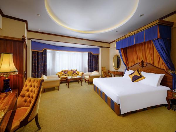 Hotel Lisboa : photo 1 de la chambre grande chambre double