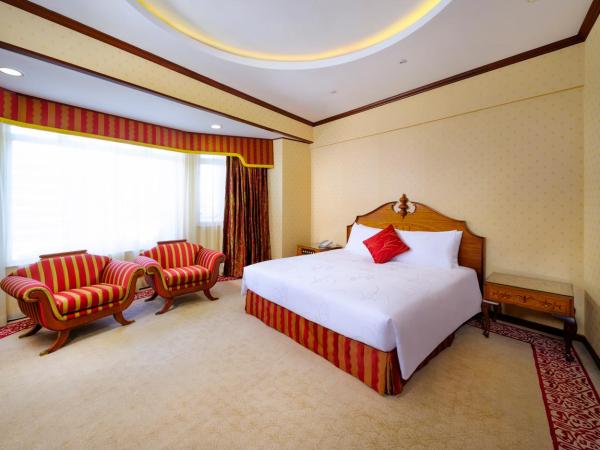 Hotel Lisboa : photo 1 de la chambre suite lit king-size royale