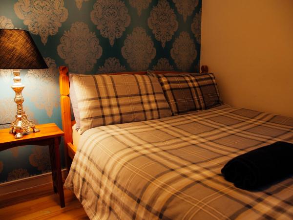 Edinburgh Backpackers : photo 2 de la chambre chambre double avec salle de bains privative