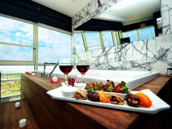 Ramada Encore by Wyndham Izmir : photo 4 de la chambre king suite room with seaview