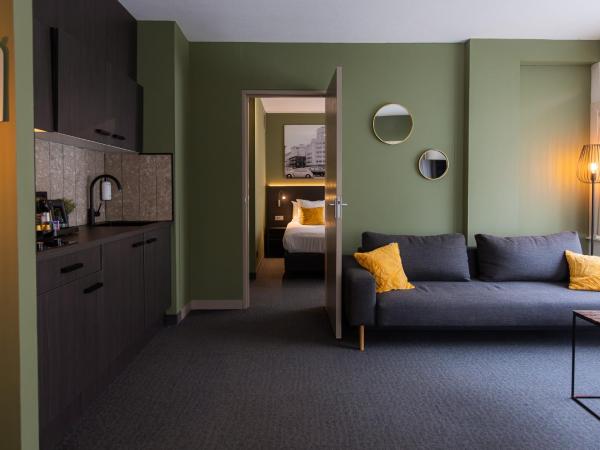 Hotel Parkzicht Eindhoven : photo 3 de la chambre appartement - vue sur jardin