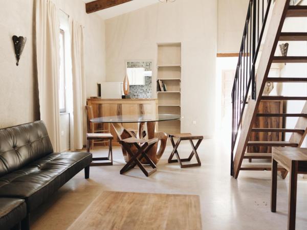 Hôtel la Fête en Provence : photo 3 de la chambre appartement en duplex