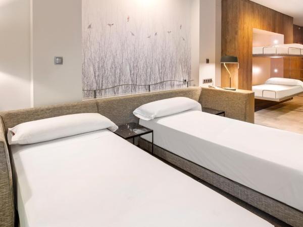 Hotel San Pablo Sevilla : photo 6 de la chambre suite lit king-size