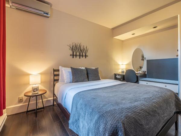 Petit Hôtel - Café Krieghoff : photo 2 de la chambre chambre double n°3