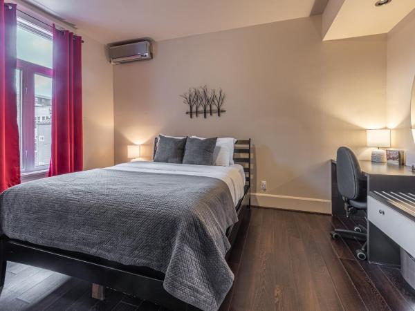 Petit Hôtel - Café Krieghoff : photo 1 de la chambre chambre double n°3