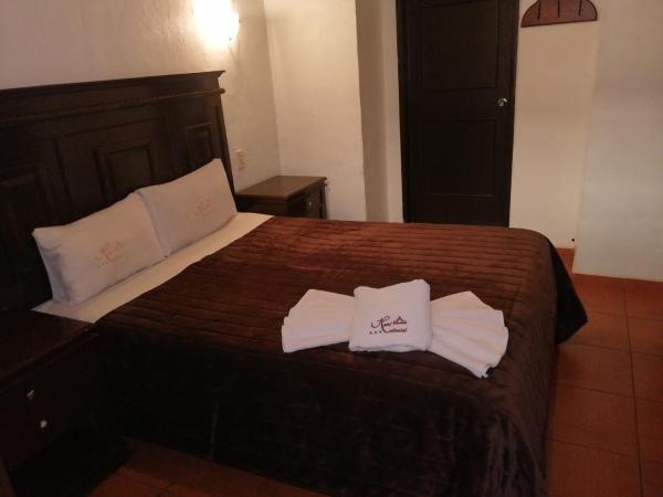 Hotel Colonial : photo 1 de la chambre chambre lit queen-size 