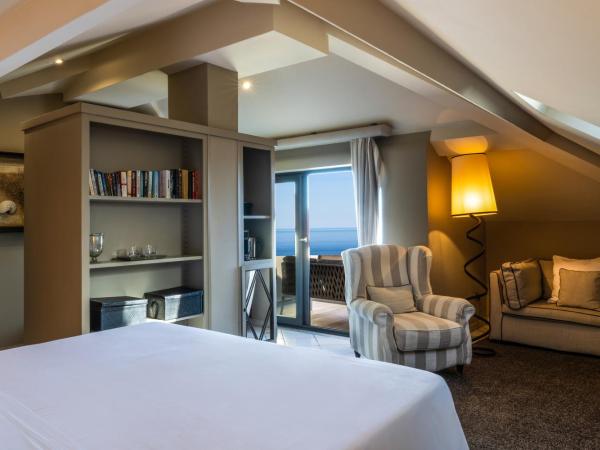 Hotel Villa Ducale : photo 2 de la chambre suite junior de luxe avec vue sur mer