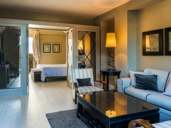 Hotel Villa Ducale : photo 3 de la chambre suite deluxe - vue sur mer - bâtiment séparé
