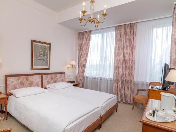Grand Hotel Cravat : photo 3 de la chambre chambre double ou lits jumeaux standard