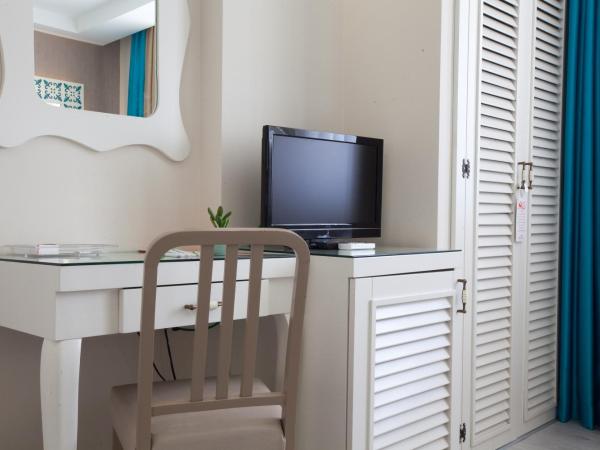 Nasa Flora Hotel : photo 10 de la chambre chambre double ou lits jumeaux standard - vue sur mer