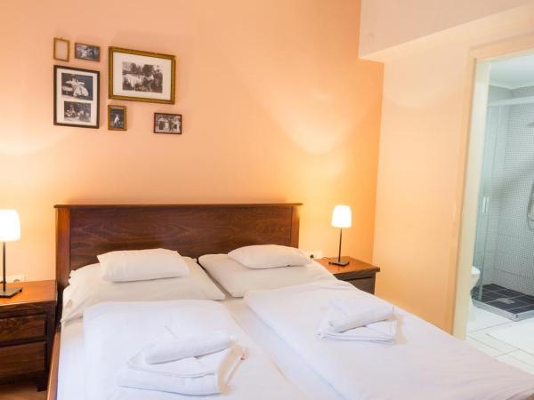 A10 Budapest Center Aparthotel : photo 1 de la chambre chambre standard lit queen-size