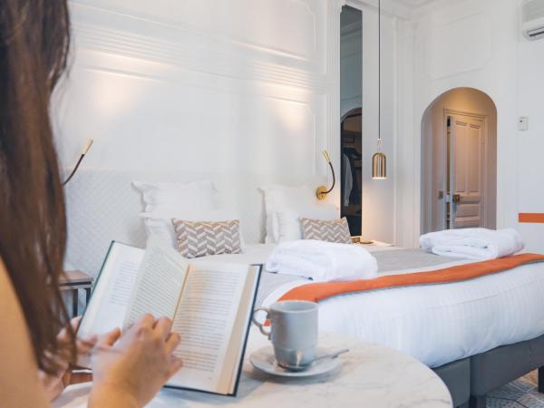 Hôtel D'Anjou : photo 4 de la chambre chambre lit king-size deluxe avec climatisation