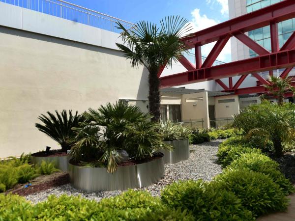 Ramada Encore by Wyndham Izmir : photo 5 de la chambre business room with land view