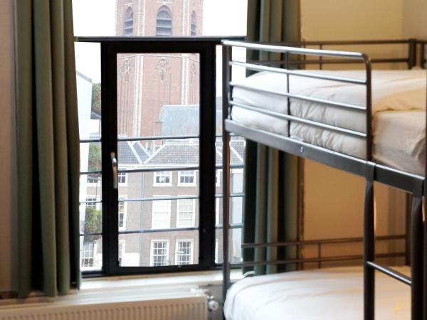 Pink Flamingo Boutique Hostel : photo 2 de la chambre lit dans dortoir mixte de 6 lits