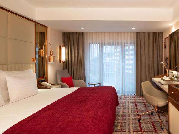 Mövenpick Hotel Istanbul Asia Airport : photo 3 de la chambre chambre supérieure lit queen-size