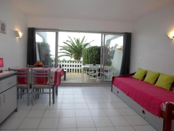 Rivages d'Ulysse Port Camargue : photo 4 de la chambre appartement 1 chambre avec alcôve (4 adultes + 2 enfants)