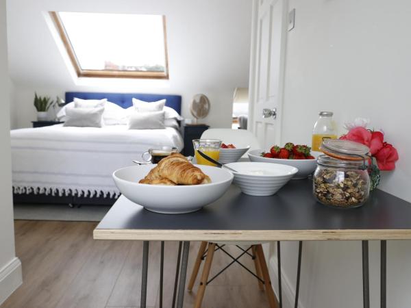 Wimbledon Park Bed & Breakfast : photo 4 de la chambre chambre double avec terrasse