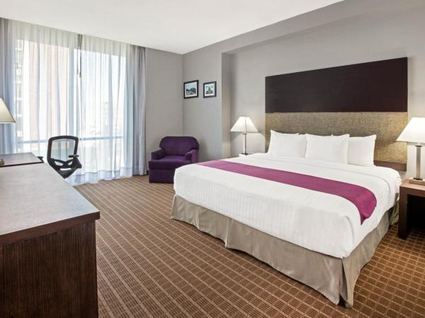 CHN Hotel Monterrey Centro, Trademark Collection by Wyndham : photo 1 de la chambre chambre lit king-size - non-fumeurs