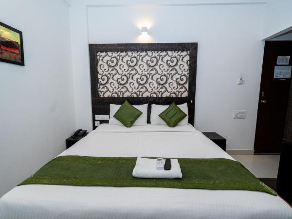 Hotel Dhruv Palace Bangalore Jakkur : photo 10 de la chambre chambre deluxe