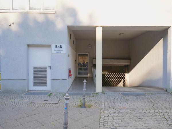 BNB Potsdamer Platz - Rooms & Apartments : photo 6 de la chambre appartement 3 chambres