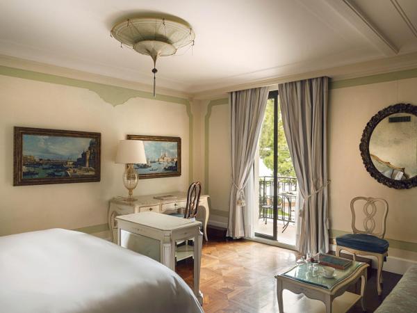 Hotel Cipriani, A Belmond Hotel, Venice : photo 3 de la chambre chambre double ou lits jumeaux premium avec balcon et vue sur le lagon