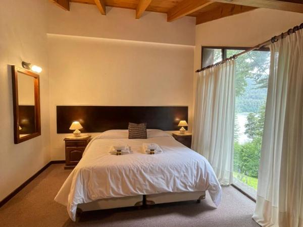 Hosteria El Condado by Nordic : photo 2 de la chambre appartement - vue sur lac
