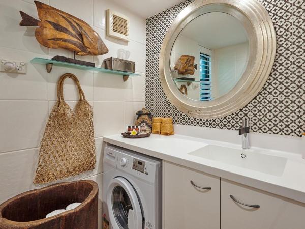 Julians Apartments : photo 7 de la chambre studio avec cour