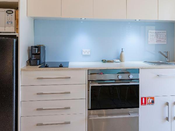 Julians Apartments : photo 10 de la chambre studio avec balcon