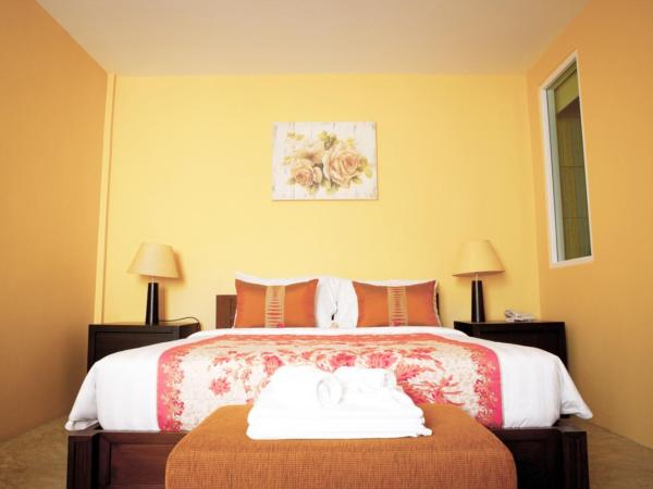 Baan PhuAnda Phuket : photo 5 de la chambre chambre standard lit queen-size