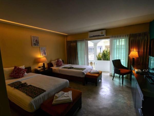 Baan PhuAnda Phuket : photo 3 de la chambre chambre lits jumeaux supérieure