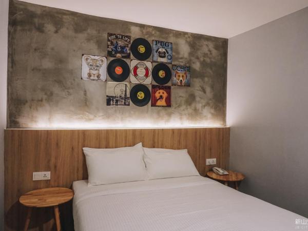 HOTEL CIQ, JALAN TRUS : photo 5 de la chambre chambre double ou lits jumeaux standard