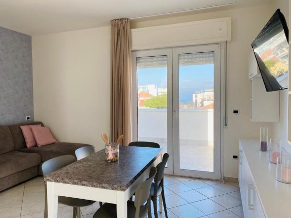 Rimini Bay Suites&Residence : photo 1 de la chambre studio avec terrasse