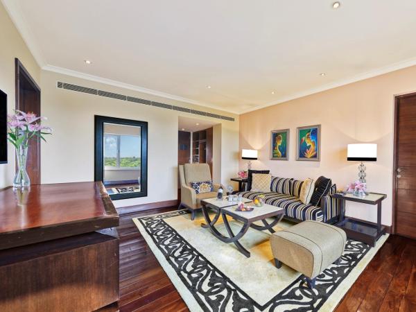 Taj Palace, New Delhi : photo 4 de la chambre taj club suite king bed diplomatic enclave view