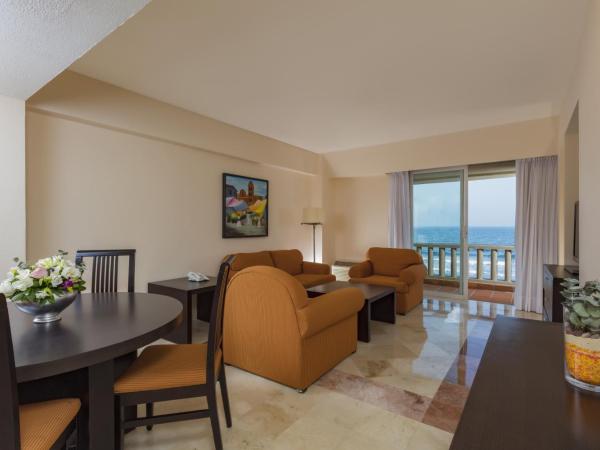 Fiesta Inn Veracruz Boca Del Rio : photo 1 de la chambre suite junior